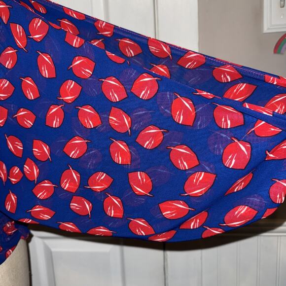 NWOT MISA Los Angeles’s Smocked Long Sleeve Blouse Deep V Neck Size XS - Picture 5 of 8